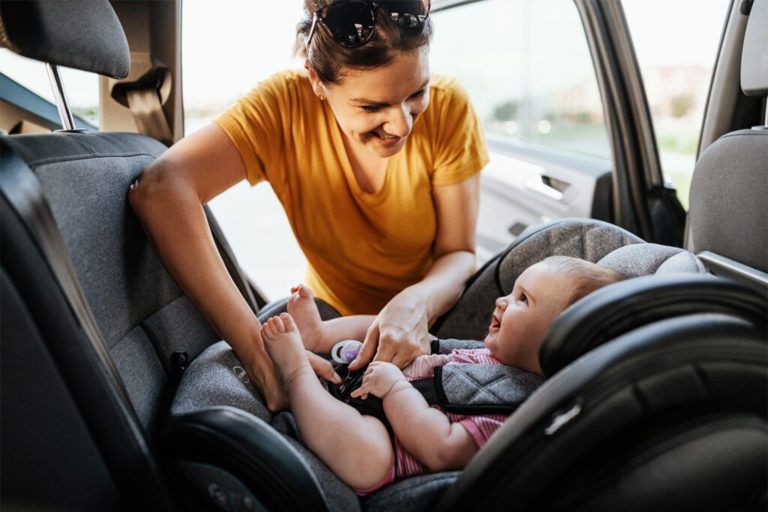 Leia mais sobre o artigo Segurança das Crianças no Carro: Cadeirinhas e Dispositivos de Retenção